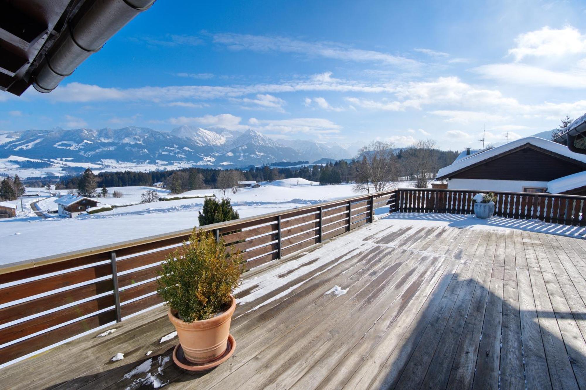Gaestehaus Bergfrieden Bolsterlang Buitenkant foto