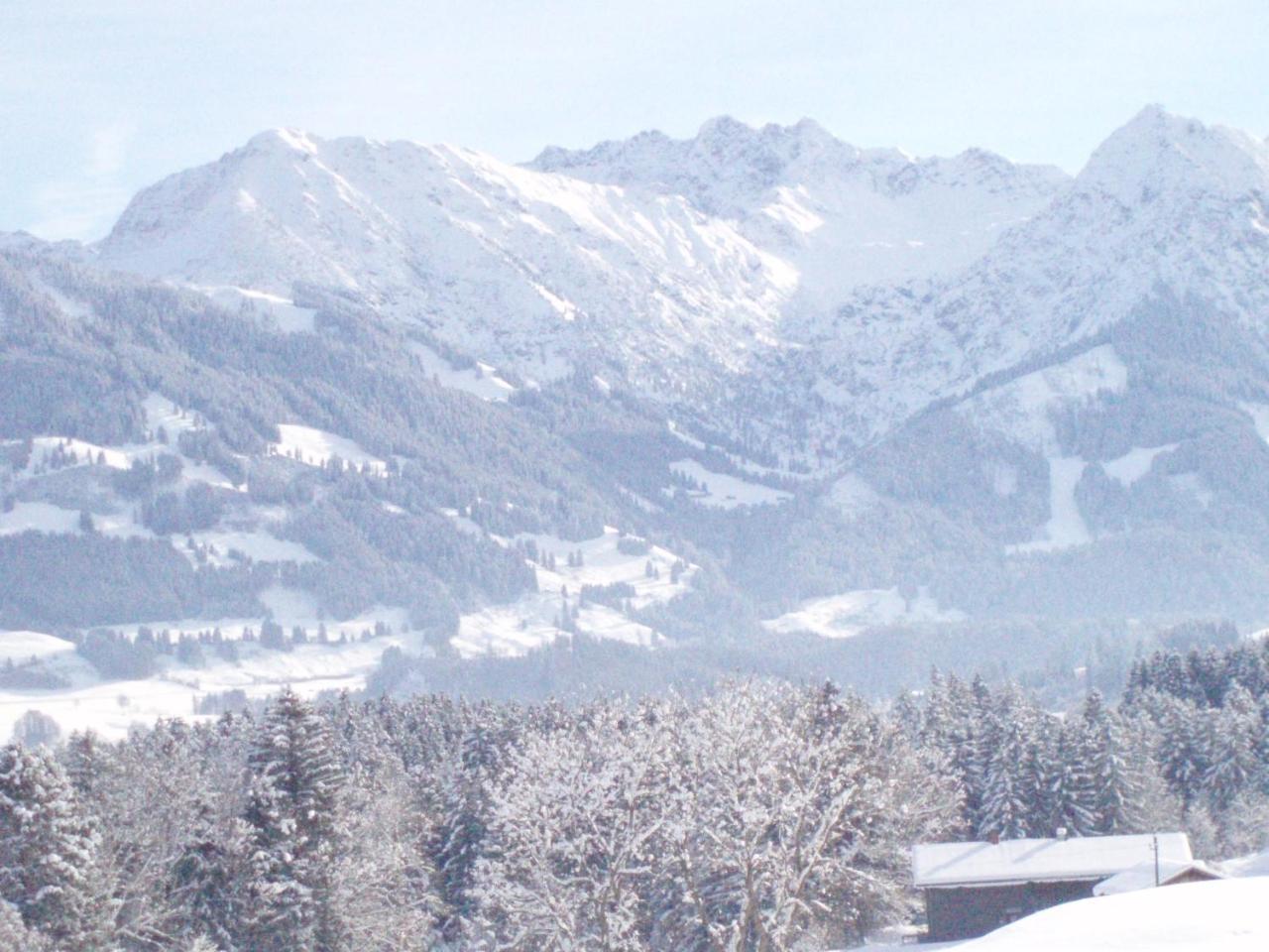 Gaestehaus Bergfrieden Bolsterlang Buitenkant foto